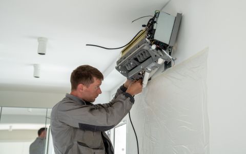 AC Repair and Maintenance Services in Dubai